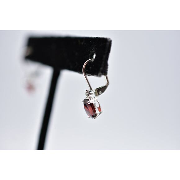 NVC Signed Dangle Earrings Rhinestone Crystal Red Silver Sparkling Elegant Bin5 - Picture 1 of 12